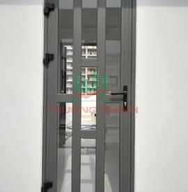 Lắp đặt cửa đi 1 cánh nhôm Xingfa Bình Dương