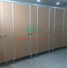 Vách ngăn vệ sinh chịu nước Compact uy tín