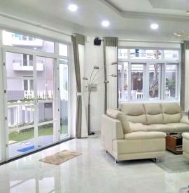 Lắp cửa lưới chống muỗi dạng cánh mở