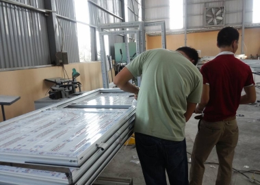 ĐỊA CHỈ LẮP ĐẶT CỬA KÍNH UY TÍN BÌNH DƯƠNG