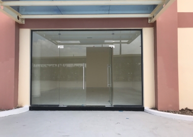 THI CÔNG VÀ LẮP ĐẶT CÁC HẠNG MỤC VỀ NHÔM KÍNH.